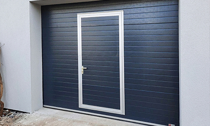 Vysoký práh, nelakovaný rám